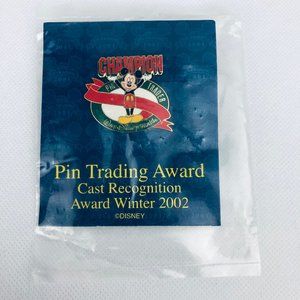 Disney Pin Champion Pin Trader Cast Recognition Award Winter 2002